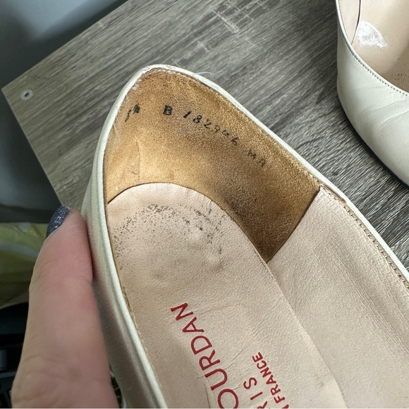 Ivory leather Charles Jordan pumps made in France - Picture 5 of 12